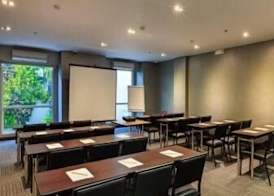 Microtel By Wyndham Acropolis 5