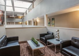 Quality Suites Nashville Airport 5
