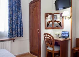 Gaudi Hotel 5