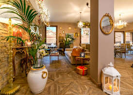 051 Room & Breakfast 2