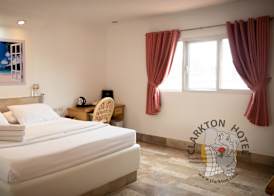 Clarkton Hotel Apartment 3