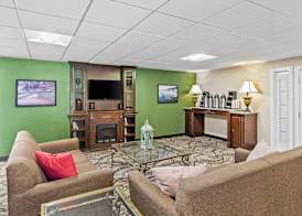 Rodeway Inn 3