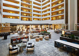 Hilton Charlotte Airport Hotel 5