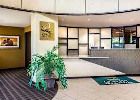 Quality Inn & Suites Peoria North 3