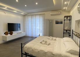 FraMe Room 2