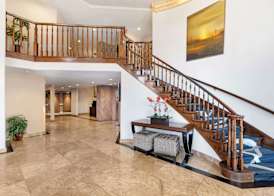 Best Western Plus Newport Mesa Inn 5