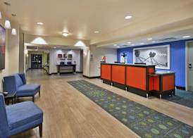 Hampton Inn & Suites Elyria 2