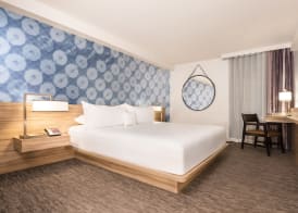 The LINQ Hotel & Casino, A Caesars Destination 5