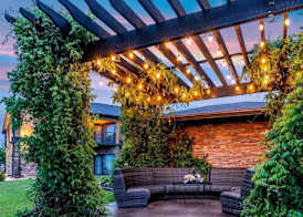 Aiden by Best Western Warm Springs Hotel and Event Center 5