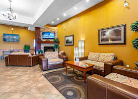 Holiday Inn Express & Suites CLARINGTON - BOWMANVILLE by IHG 2