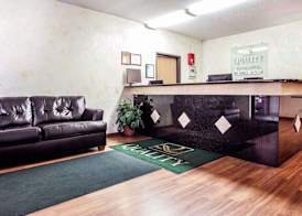 Quality Inn & Suites Champaign North - Urbana 4