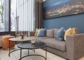 Anker Hotel 4