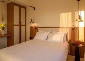 Potnia Theron Suites 4