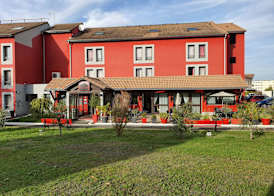 Enzo Hotels Cannes-Écluse by Kyriad Direct 2