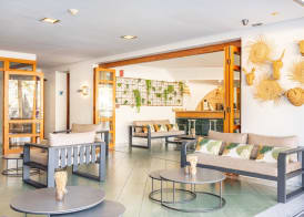 Apartamentos Cabau Cala Nova 2
