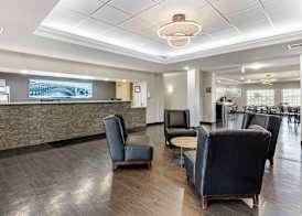 Best Western Plus MidAmerica Hotel 2