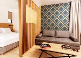 DAYS City Suites Athens 4