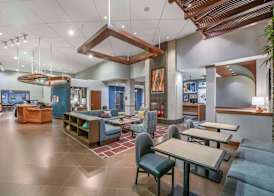 Hyatt Place Riverside Downtown 4
