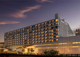 DoubleTree by Hilton South Bend 3