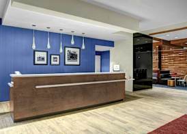 Hampton Inn & Suites Richmond - Downtown, VA 4