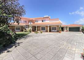 Guincho Garden Villa I by Homing 4
