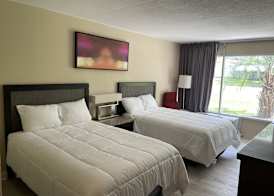 Econo Lodge Jennings 5