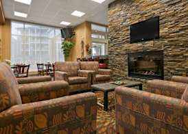 Best Western Plus Chateau Inn Sylvan Lake 2