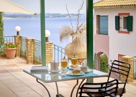 Villas Cavo Marathia 2