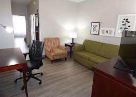 Country Inn & Suites by Radisson, Biloxi-Ocean Springs, MS 3