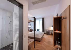 ECOME Hotel 4