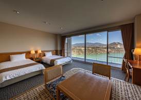 Enakyo Onsen Hotel Yuzuriha 4
