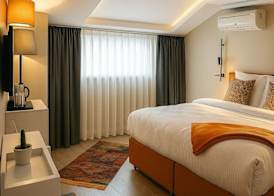 Sparkle Hotel 5