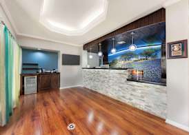 Best Western Post Oak Inn 4