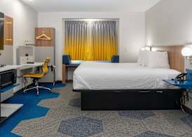 Microtel Inn & Suites by Wyndham Pigeon Forge 5