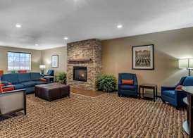 Comfort Suites Cedar Falls Industrial Park 4