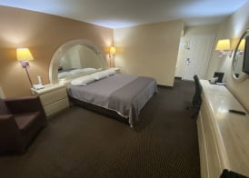 Apple Tree Inn 3