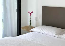Bernina Suites - 150 metres to Bernina Express 2