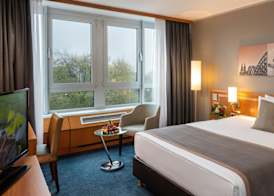 Leonardo Hotel Köln Bonn Airport 5