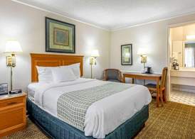 Rodeway Inn Huntsville West 5