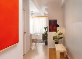 The Marble Suites, PLAKA 5