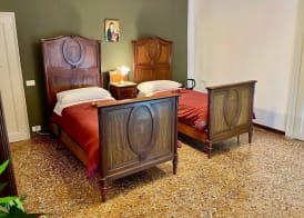 Lions Venice Guest house 2
