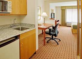 Holiday Inn Express Frackville Hotel By IHG 2
