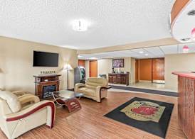 Super 8 by Wyndham Sturtevant Racine 3