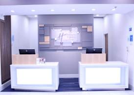 Holiday Inn Express & Suites MANSFIELD by IHG 3
