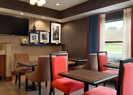 Hampton Inn Battle Creek 4