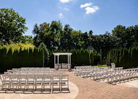 DoubleTree by Hilton Tinton Falls - Eatontown 4