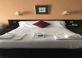 Croit Anna Hotel 2