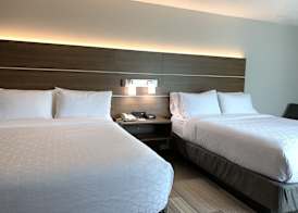 Holiday Inn Express & Suites DANVILLE by IHG 4
