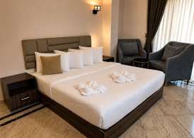 Sky Hotel Pyramids View INN 4