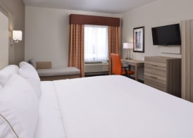 Holiday Inn Express & Suites WILLIAMS by IHG 2